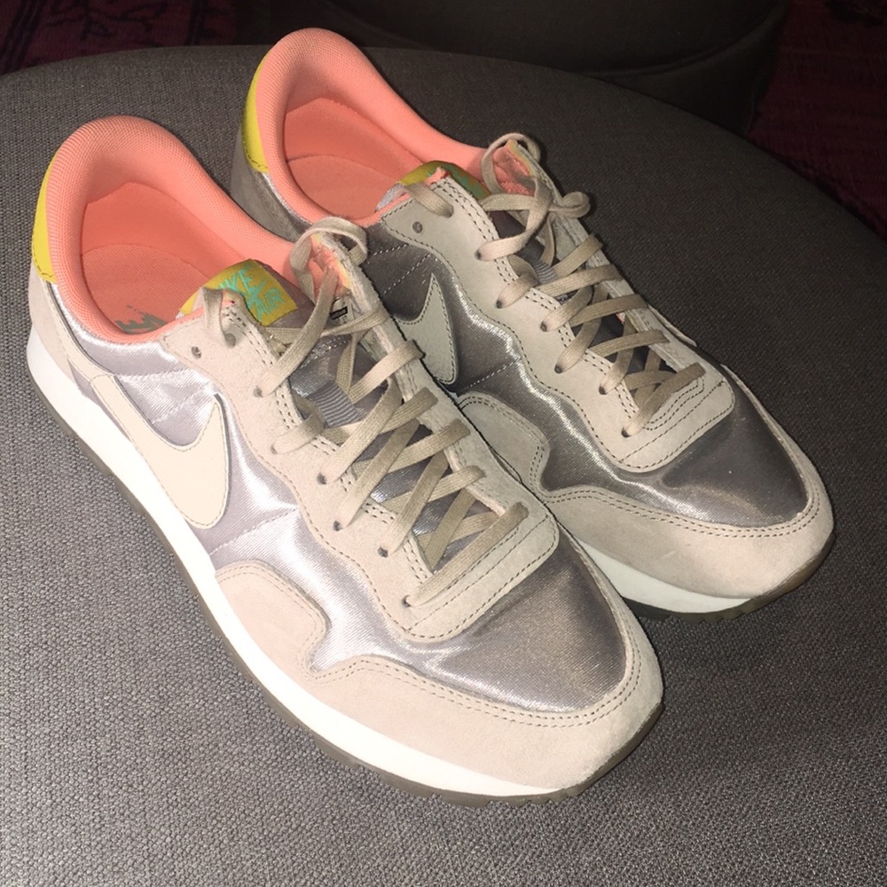 Nike Internationalist Silver Coral Citron 🔥VLW